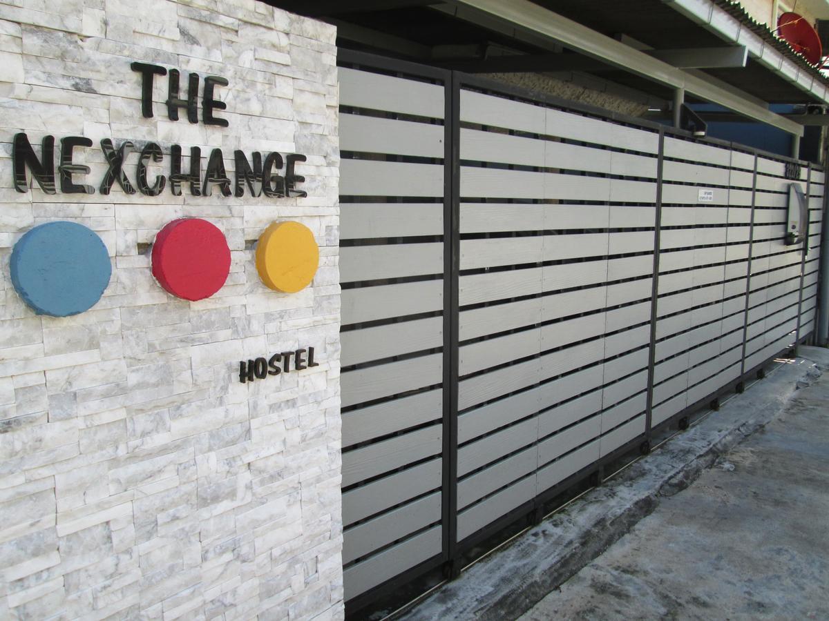 Nexchange Hostel Bangkok Exterior photo